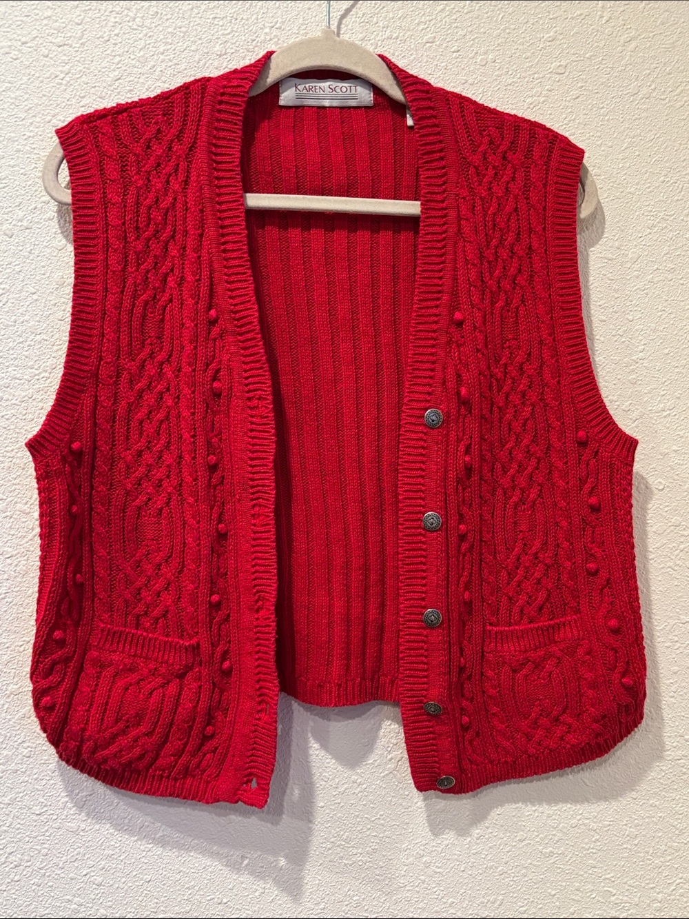 90s knit sweater vest